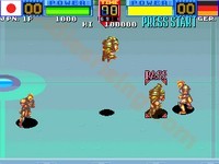 une photo d'Ã©cran de Heavy Smash sur Arcade